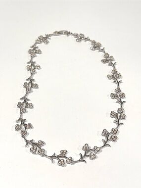 NADRI Swarovski Crystal Rhinestone Floral Vine Silver Collar Necklace